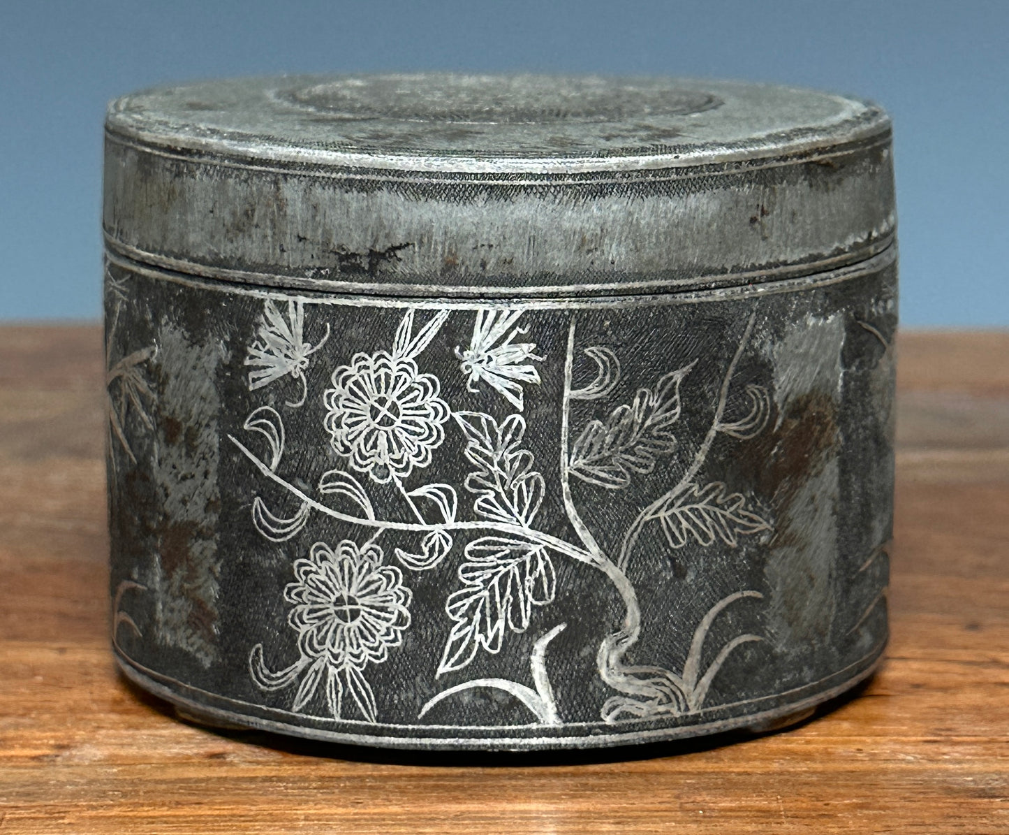 Antique Korean Silver Inlaid Iron Round Tobacco Box Joseon