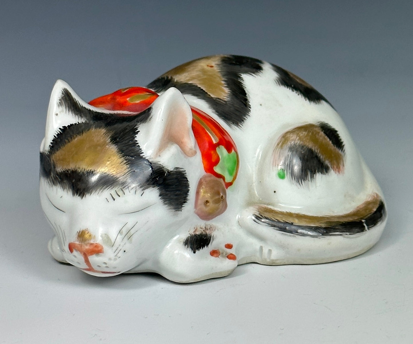 Antique Japanese Porcelain Maneki Neko Sleeping Cat Kutani Seto Meiji 19th