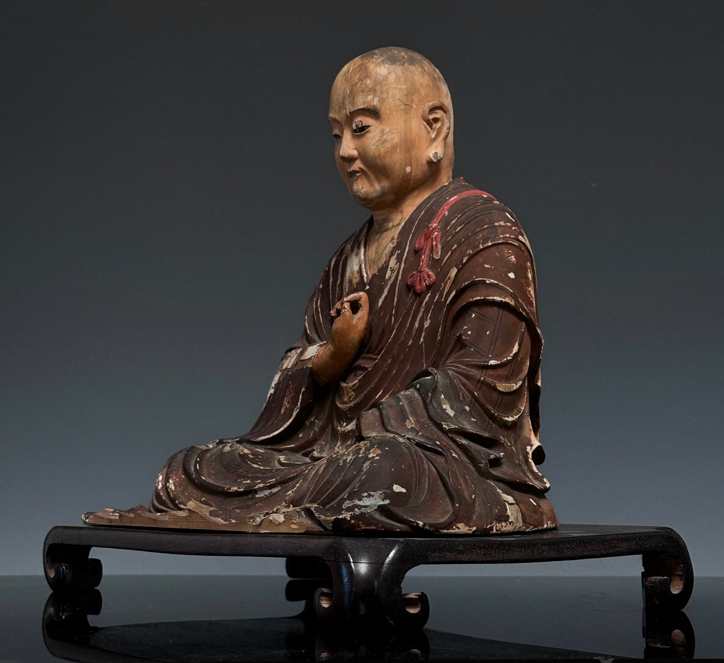 EBAY Antique 17th century Japanese Painted Wood Figure of the Buddhist Monk Kūkai