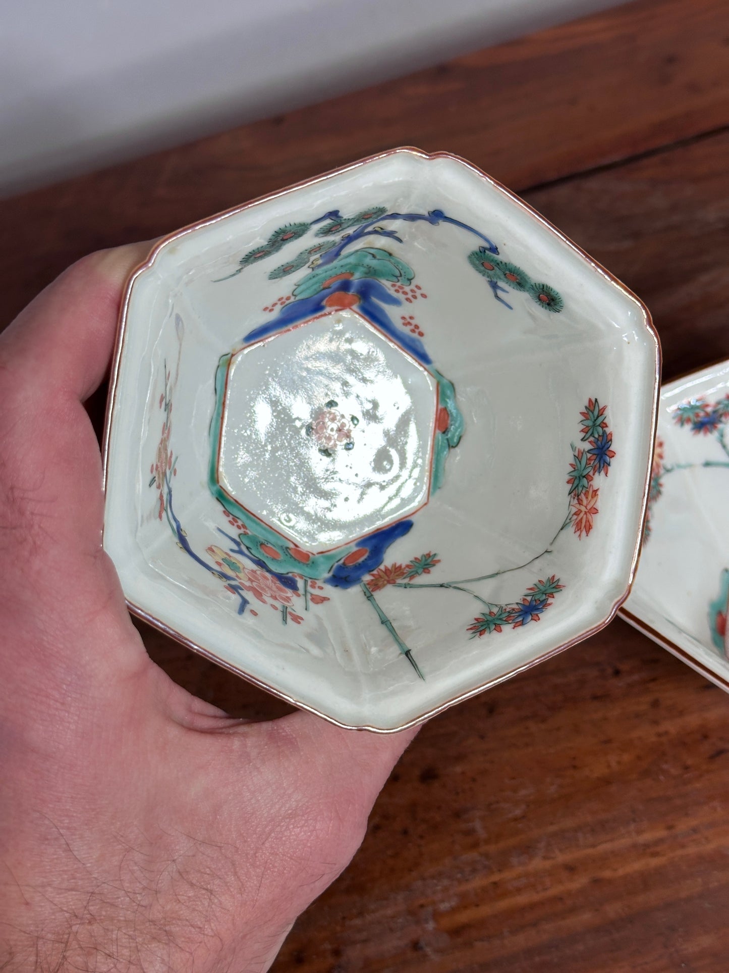 Antique Japanese Pair Kakiemon Porcelain Hexagonal Bowls Edo 17th c Imari Arita