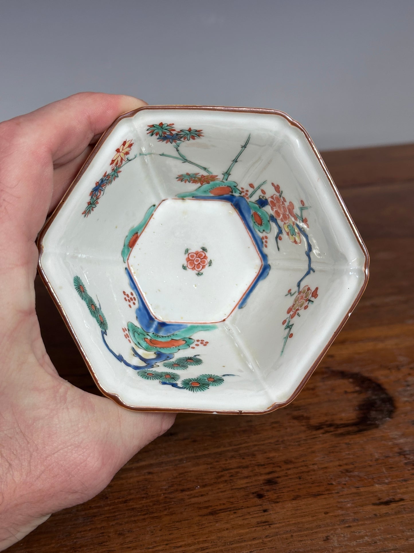 Antique Japanese Pair Kakiemon Porcelain Hexagonal Bowls Edo 17th c Imari Arita