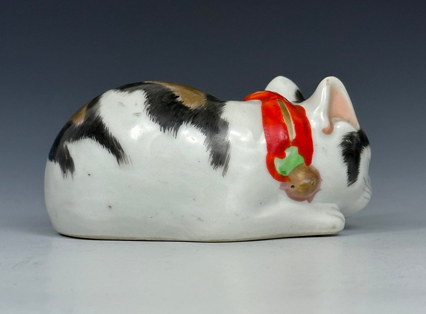 Antique Japanese Porcelain Maneki Neko Sleeping Cat Kutani Seto Meiji 19th