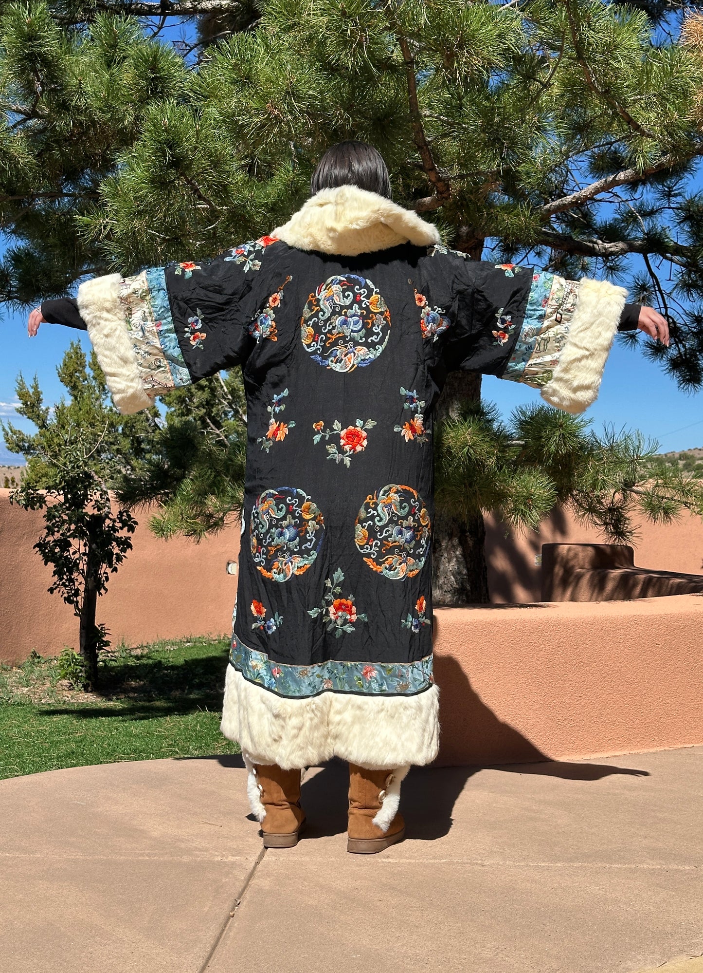 Antique Chinese Embroidered Silk and Fur Opera Coat Robe Reversible Early 20th c