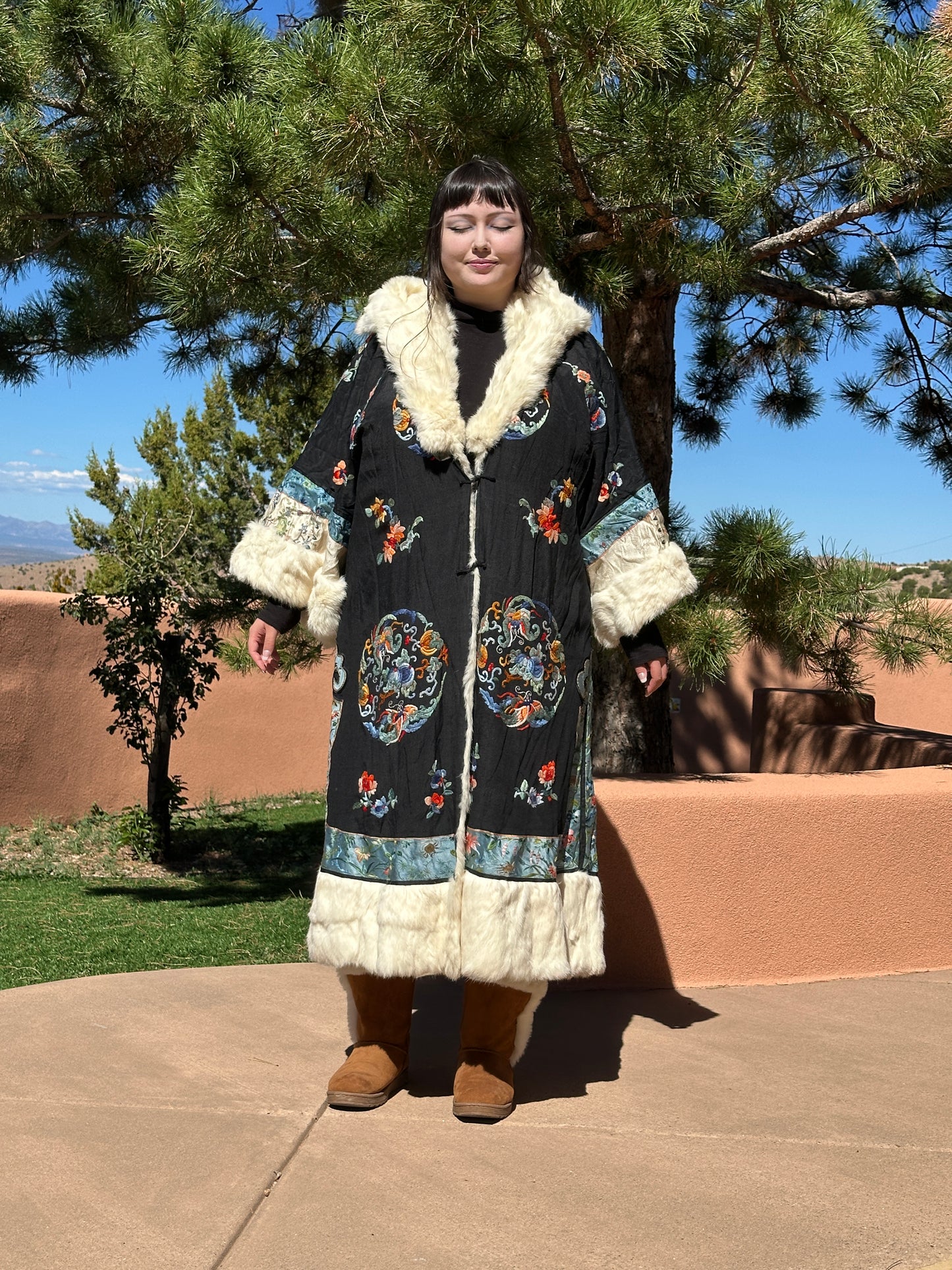 Antique Chinese Embroidered Silk and Fur Opera Coat Robe Reversible Early 20th c