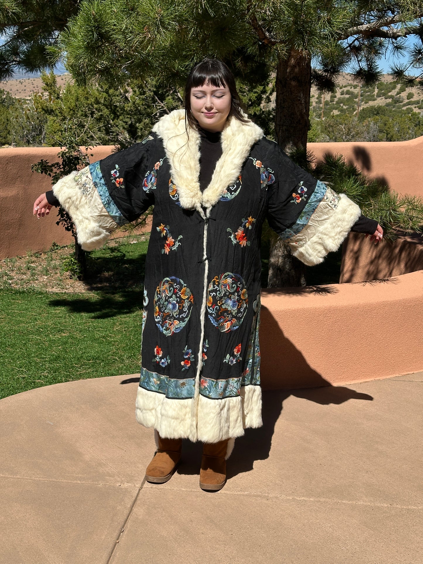 Antique Chinese Embroidered Silk and Fur Opera Coat Robe Reversible Early 20th c