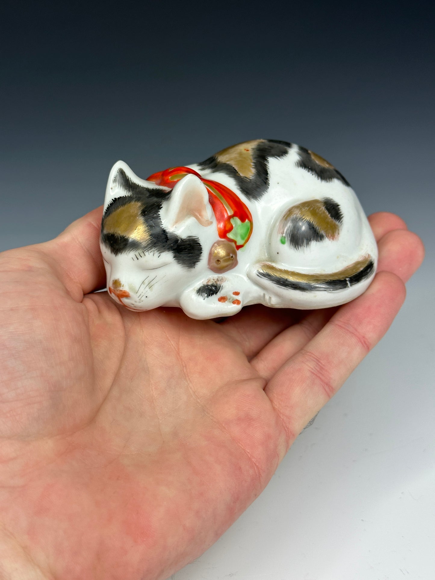 Antique Japanese Porcelain Maneki Neko Sleeping Cat Kutani Seto Meiji 19th